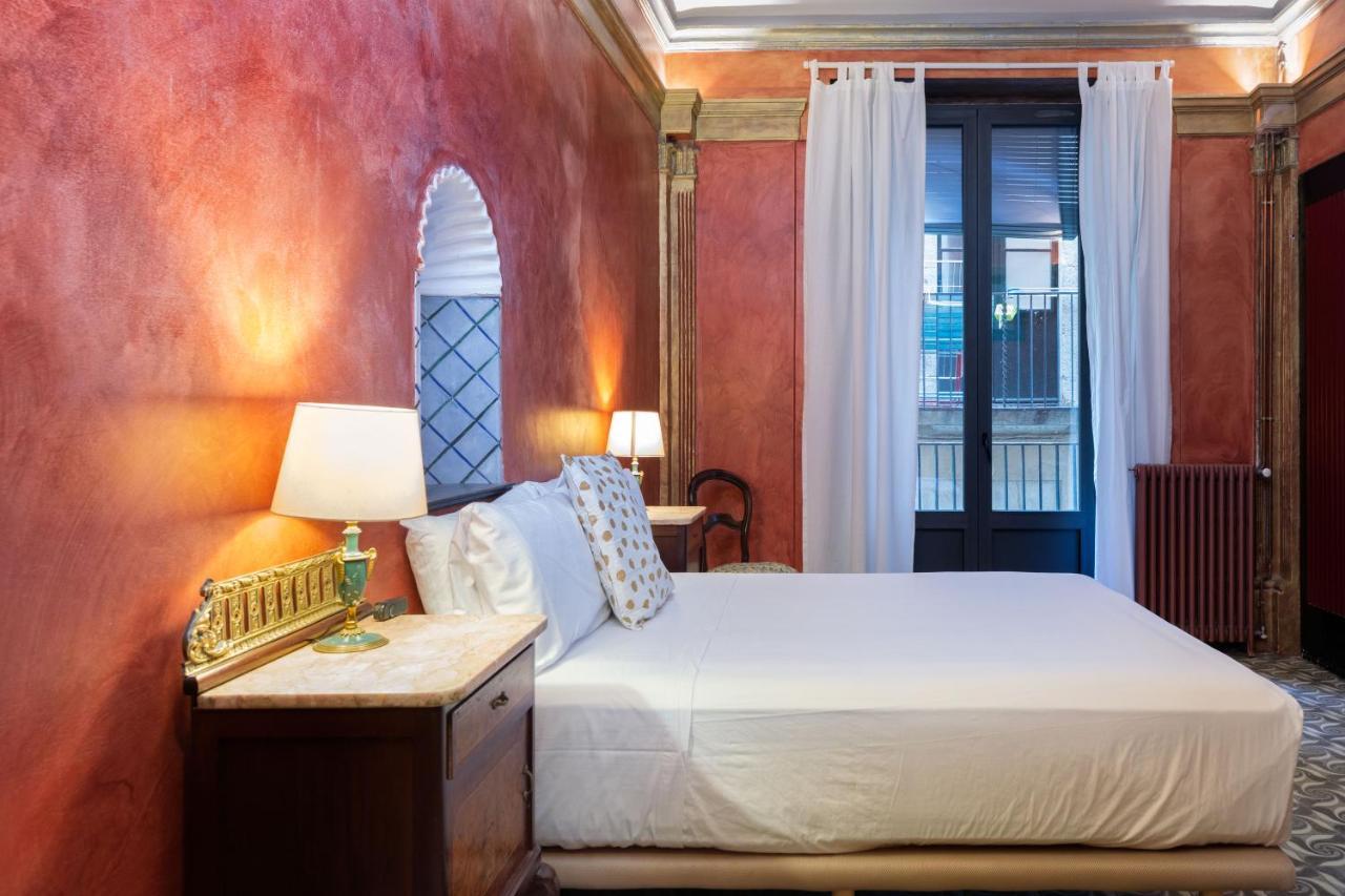 Flateli Peixateries Velles Apartment ชีโรนา ภายนอก รูปภาพ